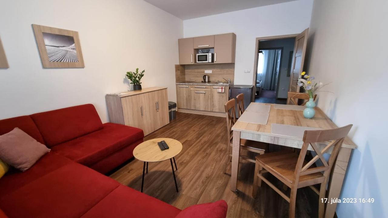 Apartmanovy Dom Lucky 188 ديمانوفْشكا دولِنا المظهر الخارجي الصورة