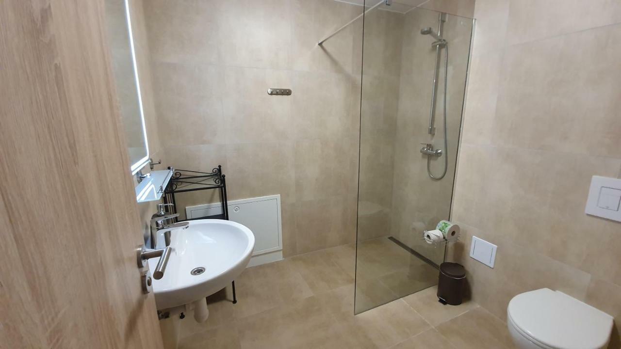 Apartmanovy Dom Lucky 188 ديمانوفْشكا دولِنا المظهر الخارجي الصورة